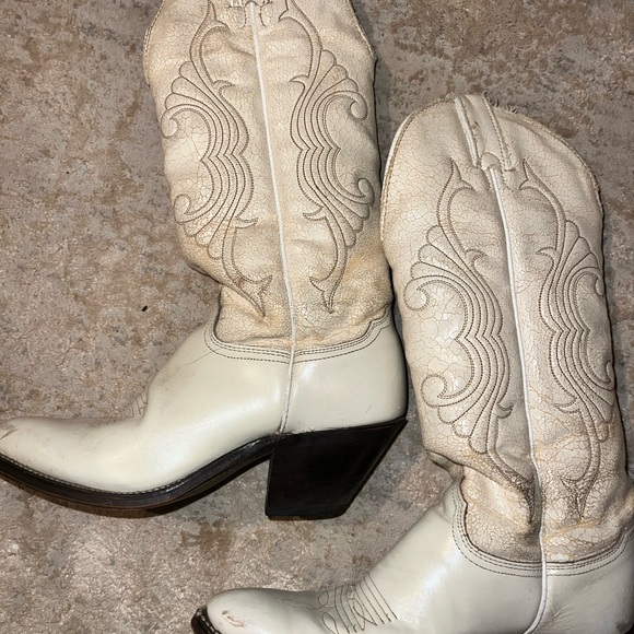 Women's Western Boots - Cream - Picture 3 of 7